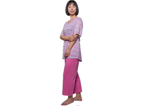 Fashion Ladies Pink Print Stripped Pajamas Nightwear Sets Short Sleeve Anti - Wrinkle
